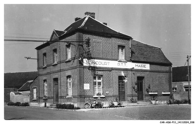 CAR-ADGP11-0629-59 - La Mairie - La poste - ELINCOURT