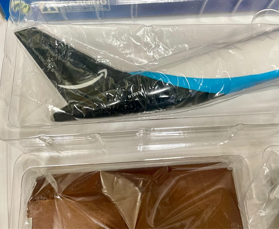 1/200 Prime Air amazon boeing 767-300  Daron Skymarks - Image 4 of 4