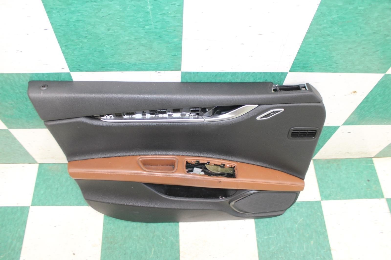 Maserati Ghibli 2014-2021 Front Left Side panel Black
