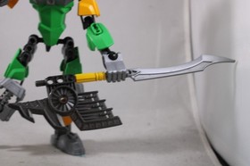INCOMPLETE - Lego Bionicle Lewa Master of Jungle 70784 MISSING PARTS