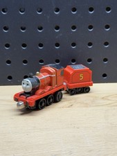 Thomas  Friends Take N Play Die Cast Train Magnetic Lot Engine Cargo James