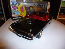 dodge CHALLENGER SCAT PACK 1970 GREENLIGHT 1/18