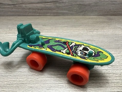 Vintage Teenage Mutant Ninja Turtles 1990 Mondo Gecko Skateboard Accessory TMNT!