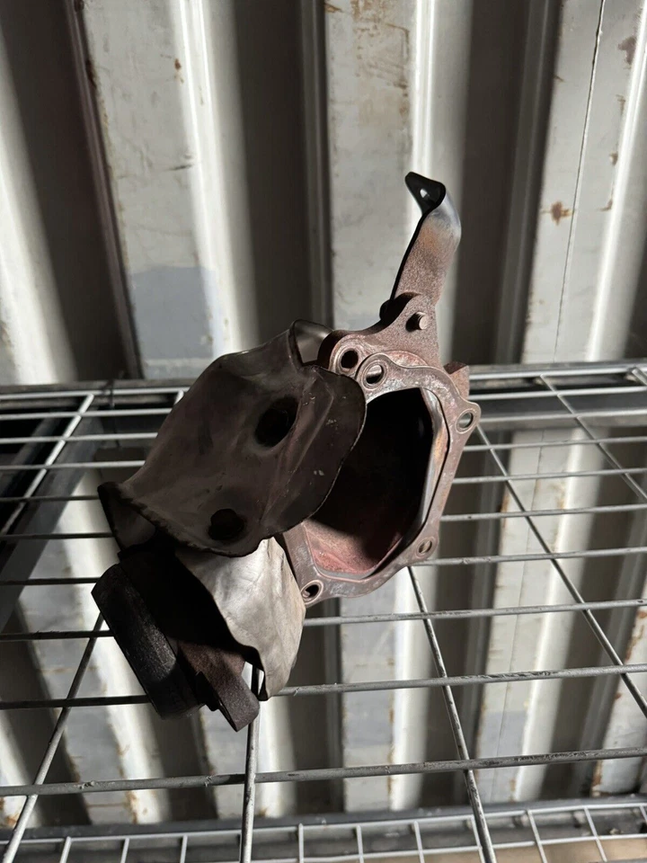 Mitsubishi Evolution XE 2008-2015 carcasa de escape tubo descendente codo EVO Foto 2 de 3