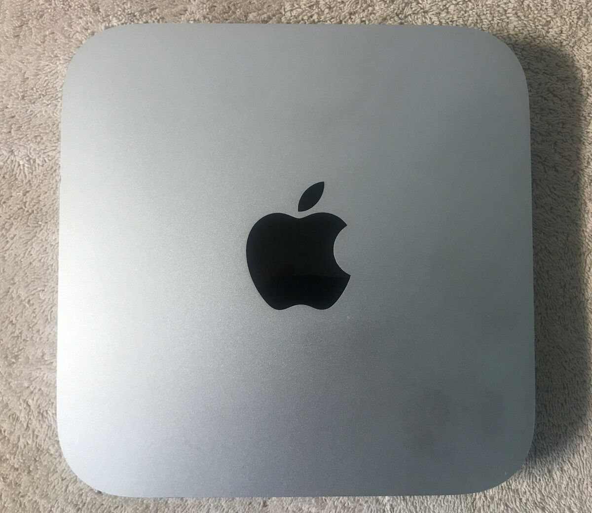 Apple Mac Mini 2011 Core i5 2.3GHz 4GB 500GB HDD MC815LL/A Grd A (Mid-2011)