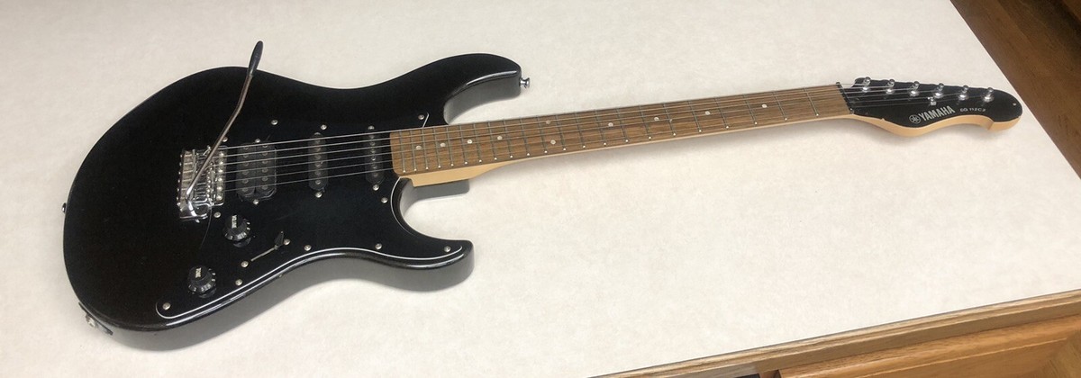YAMAHA EG112 エレキギター 本体 ブラック Yamaha EG 112C2 Electric Guitar Black Metallic Storage Unit Find