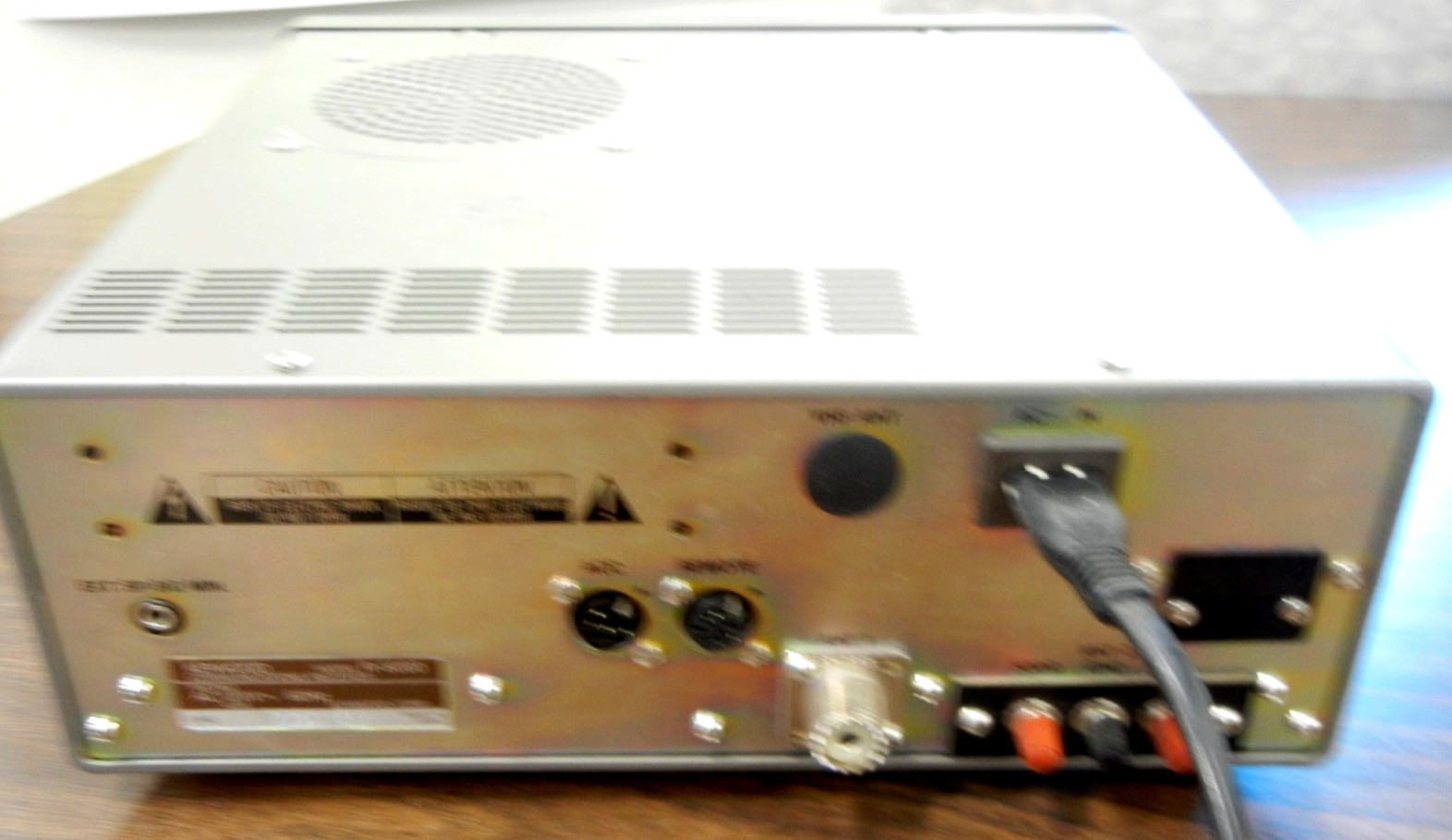 Kenwood R-5000 General Coverage Ham Radio HF Bands Receiver SSB CW AM FM CB