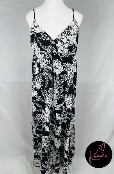 Target Maxi Dress Navy Blue White Floral Size 16 Sleeveless A-line Casual