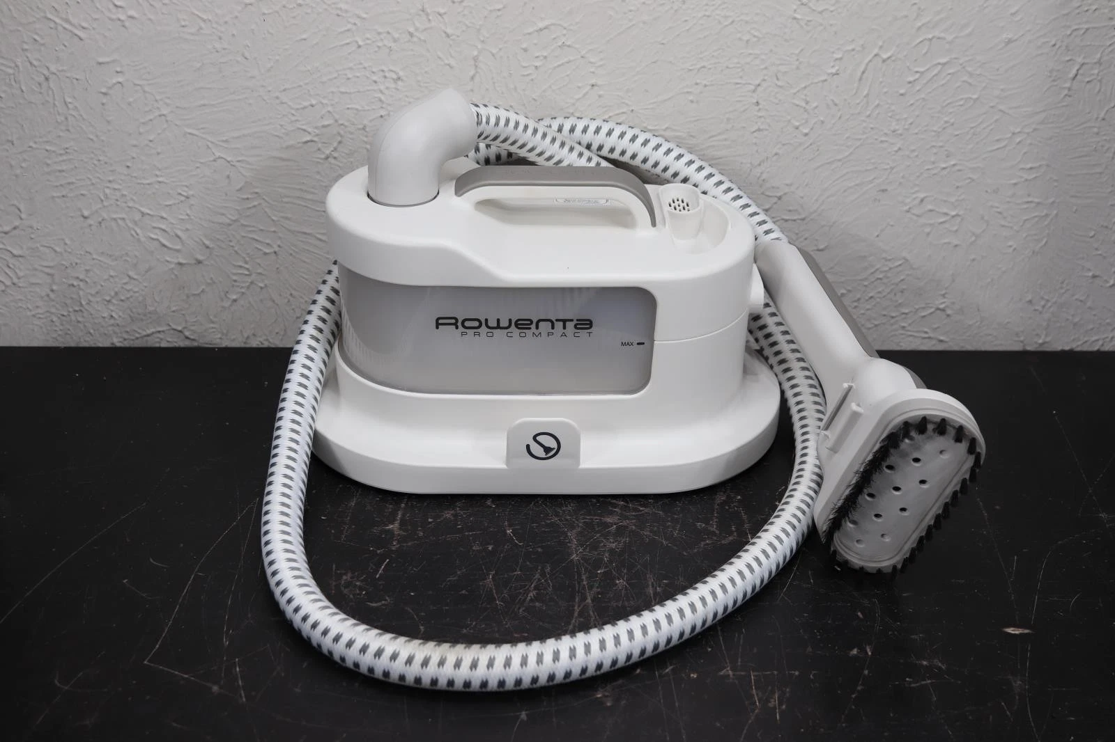 Rowenta Pro Compact Garment Clothing Portable Steamer IS1430