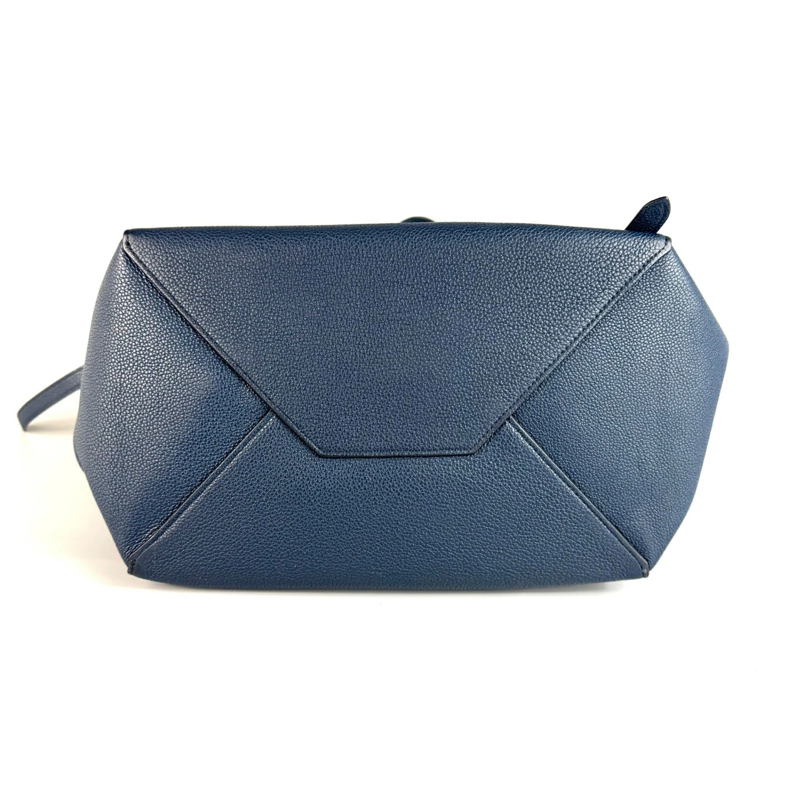 Borsa Celine Hippo Phantom piccola in pelle blu navy usata
