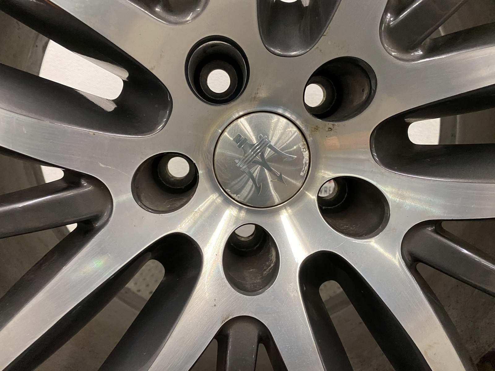 14-15 MASERATI GHIBLI 15 SPOKE ALLOY WHEEL MACHINED CHARCOAL 19X8.5 ID 670016855