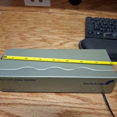 StarTech ST122DVI Splitter + 3 DVI to SVGA Adapters   Power on Tested
