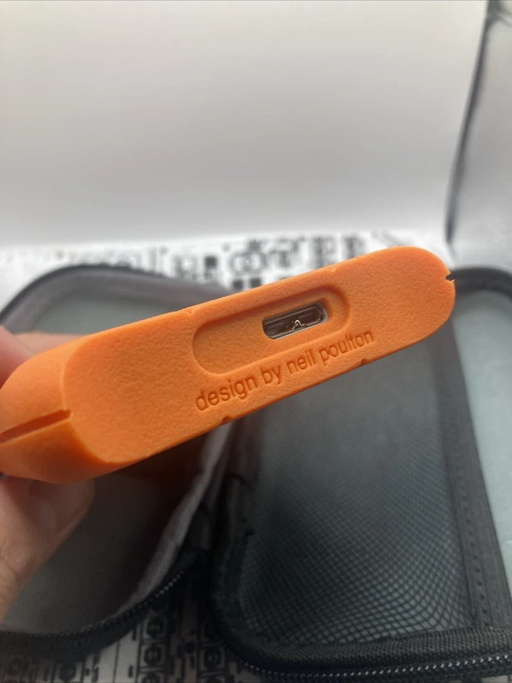 LaCie 1TB Rugged Mini External Hard Drive USB 3.0 Model LAC301558 Orange - Image 3 of 4