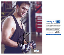 Ryan Guzman '9-1-1' Signed 8x10 Photo 'Eddie Diaz' ACOA