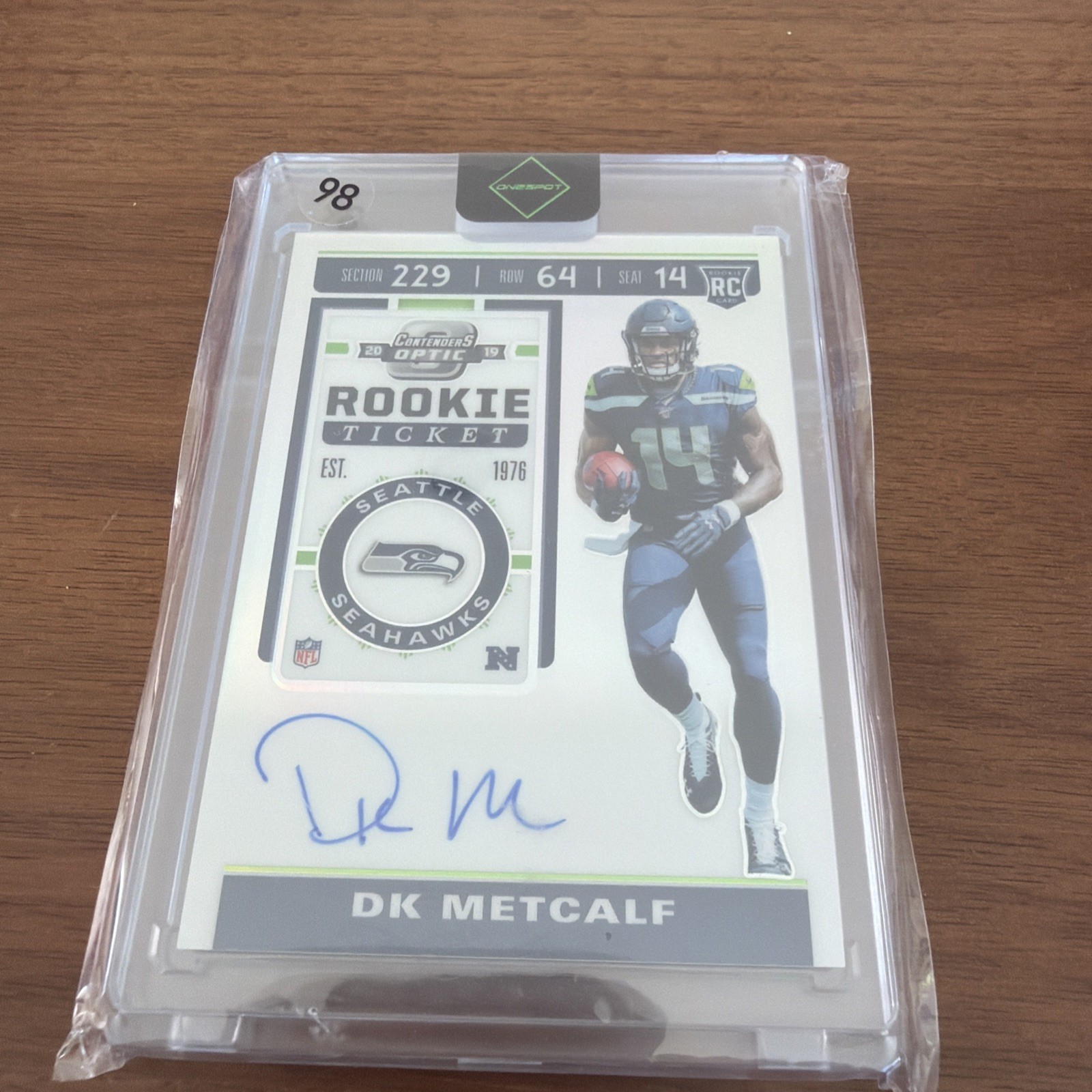 2019 Contenders Playoff Ticket #110 DK Metcalf Seahawks /49 ROOKIE AUTO