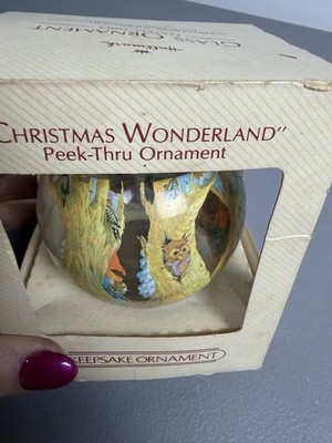 Hallmark 1983 CHRISTMAS WONDERLAND Peek Through Glass Ornament~Woodland Animals