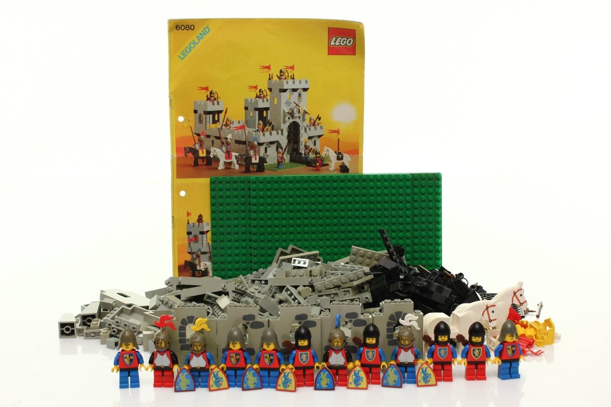 Lego Castle Lion Knights Set 6080 King's Castle 100% complete +