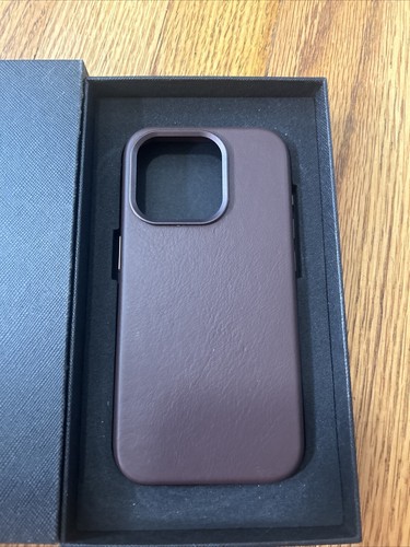 Rumwot for iPhone 15 Leather Case | Genuine Full Grain Leather| Compatible - Picture 4 of 8
