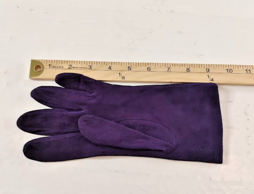 Dark Purple Gloves by Fownes Antron Lining Imported Suede sz 8 - Picture 4 of 6