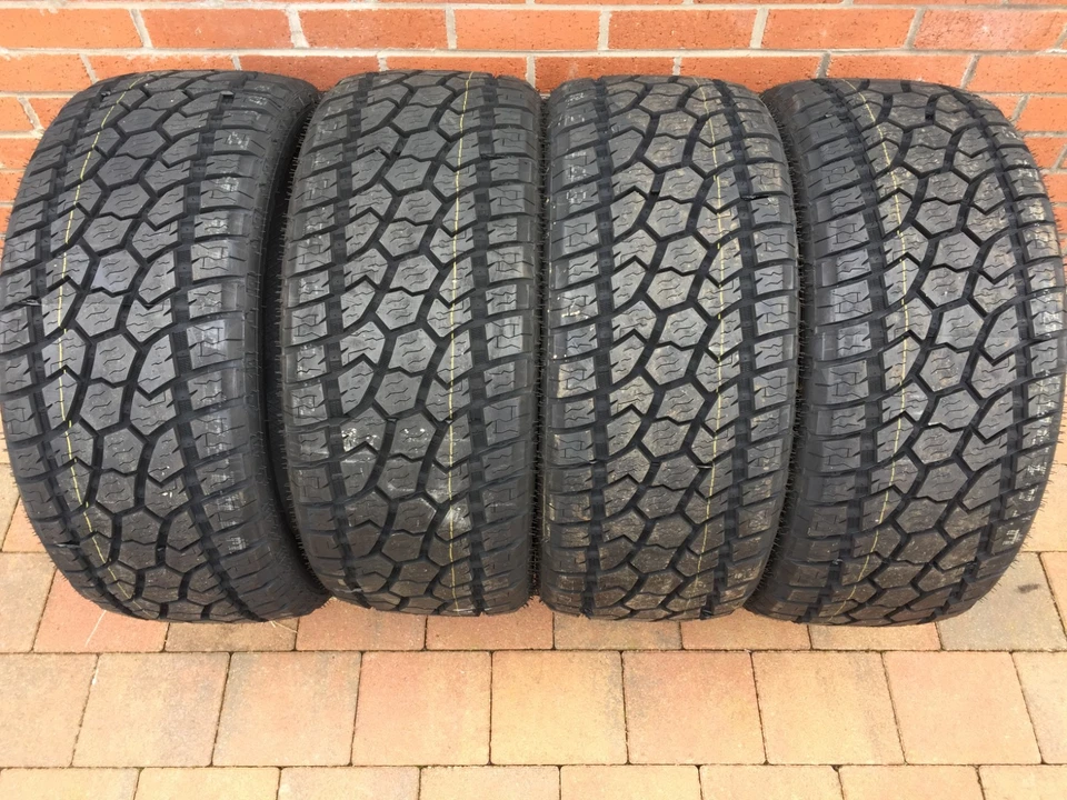 4 X 275/40R22 108V XL RADAR AT5 ALL TERRAIN M+S TYRES 275/40R22 ALL SEASON - Image 2 of 4