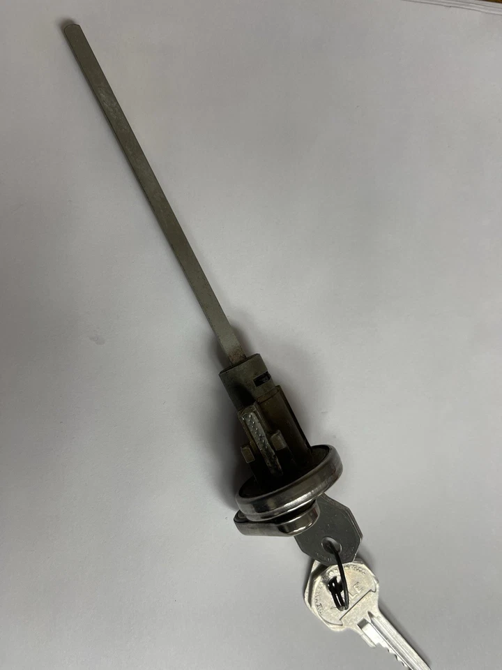 Chrysler Desoto Plymouth CERRADURA MALETERO CIL 1949-1955 MOPAR NOS New Yorker Saratoga Foto 4 de 4