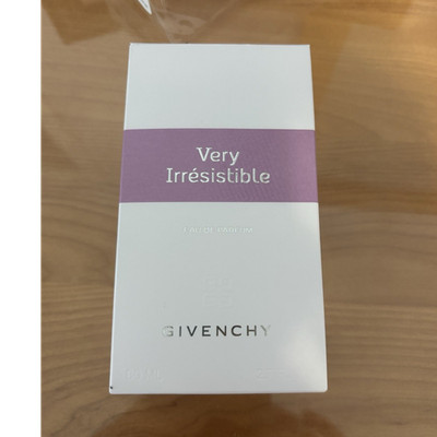 Givenchy Very Irresistible Eau de Parfum Spray 80 ml / 2.7 fl oz