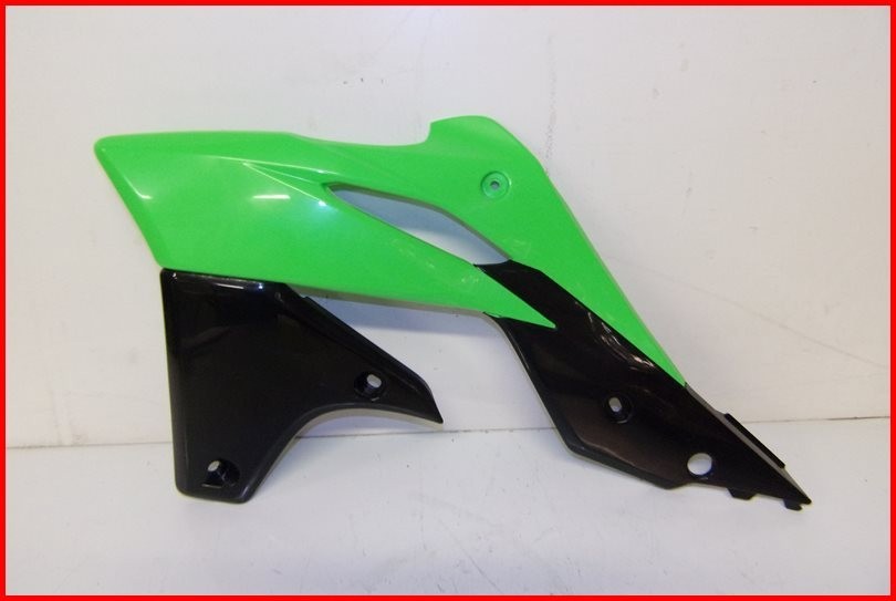 Ouïe de radiateur gauche Kawasaki KXF 250 : réparez les plastiques cassés 2013-2016