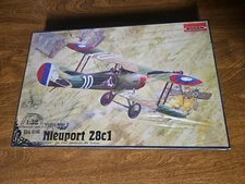 Roden 616 Nieuport 28C1 French fighter-biplane WWI plastic model scale 1/32