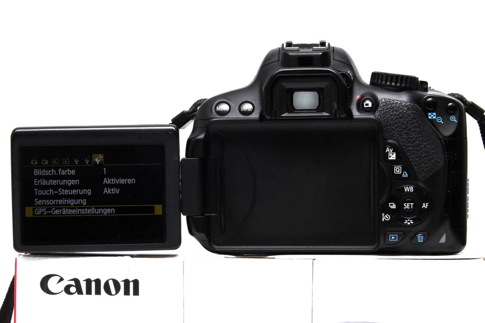 Canon EOS 650D 18 MP Full HD DSLR mit Canon EF-S 18-55mm III Objektiv und OVP - Bild 2 von 4