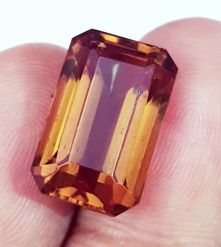 Piedra preciosa suelta con cambio de color de alejandrita certificada de 8,45 quilates con regalo gratis - Imagen 5 de 7