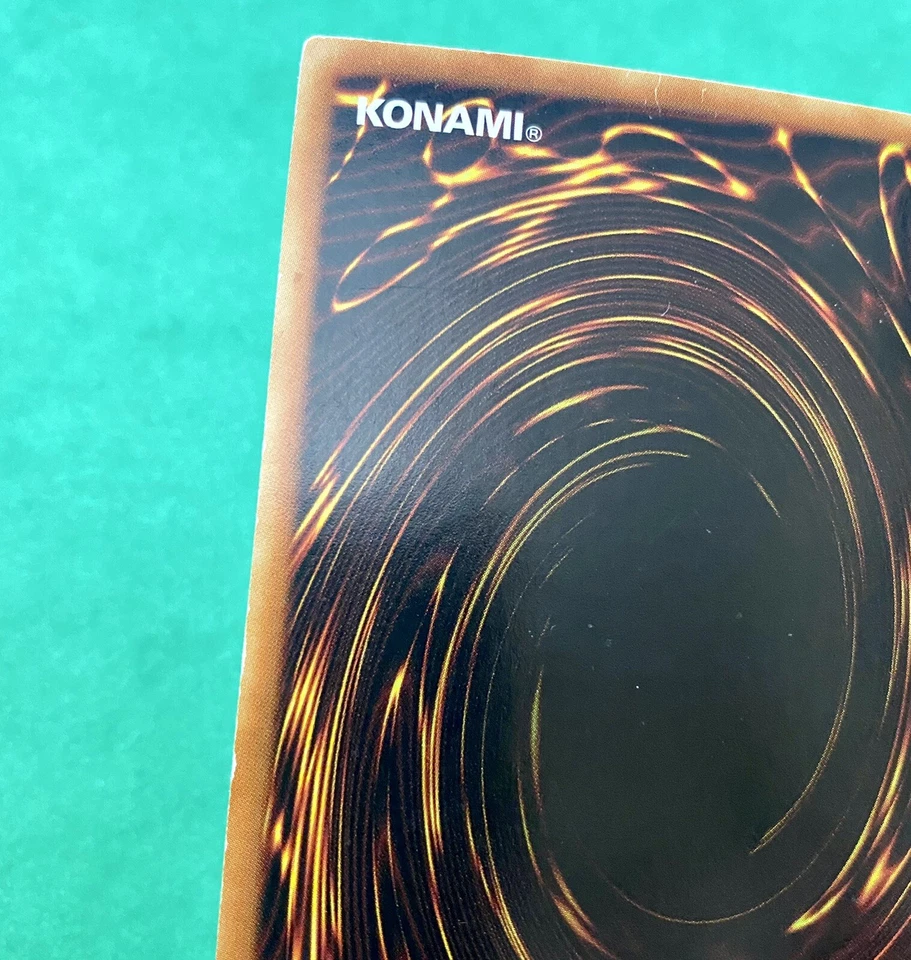 Yu-Gi-Oh! GERMAN Crush Card Virus GLD1-DE038 Gold Rare Limited Edition - Image 4 of 4