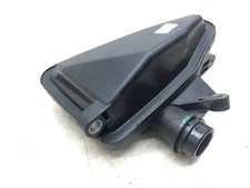 2013-2016 MERCEDES GL350 X166 3.0L DIESEL AIR INTAKE RESONATOR DAMPER 6421400087