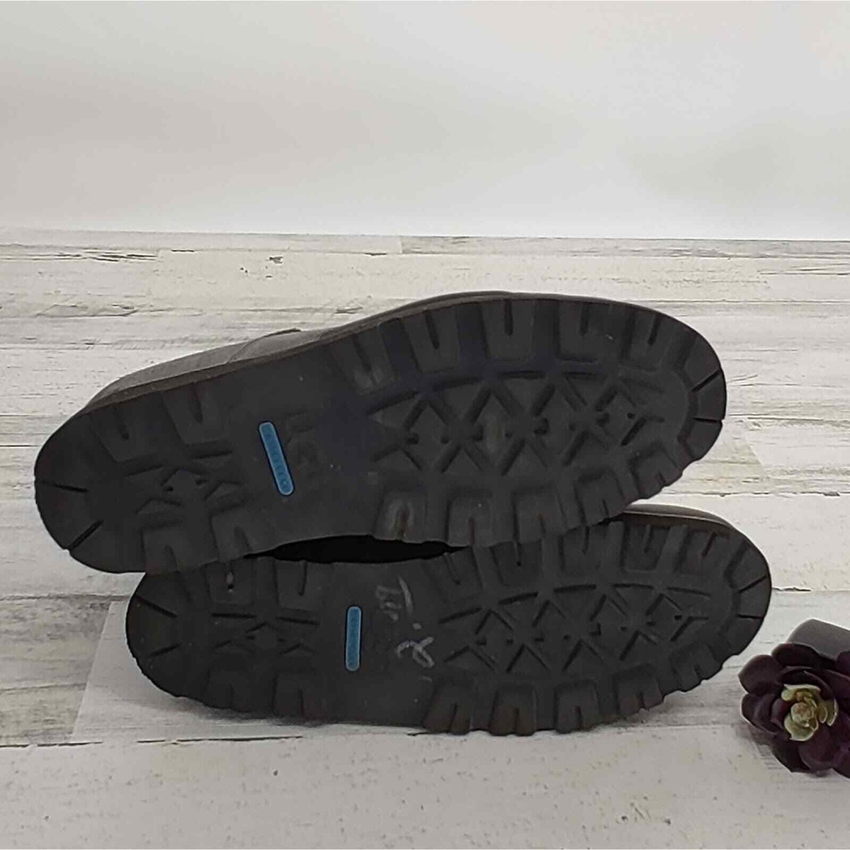 Ugg Halfdan Black/Grey Leather Waterproof Chukka Lace Up Winter Boots Size 13 Ugg Halfdan Black/Grey Leather Waterproof Chukka Lace Up  main image 3
