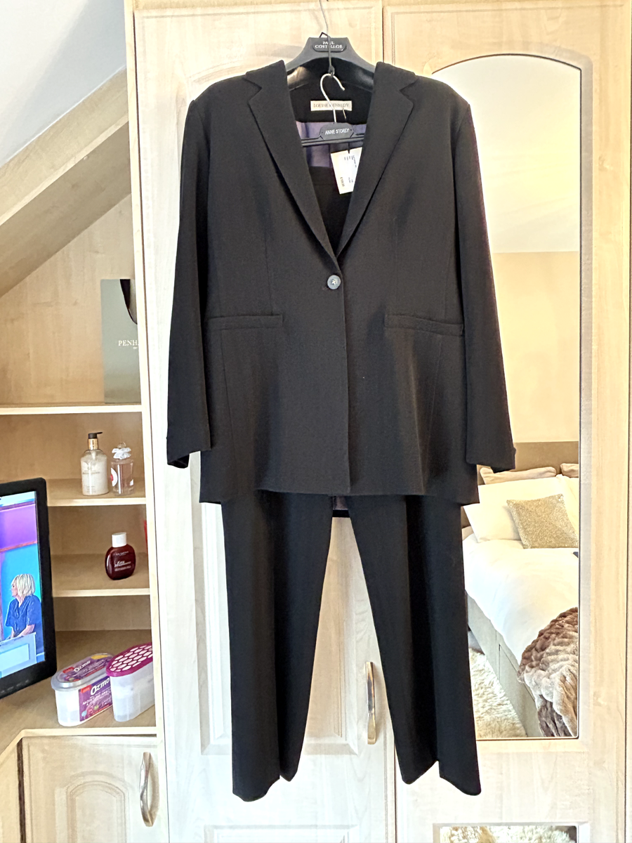 Womens Louise Kennedy Trouser Suit UK