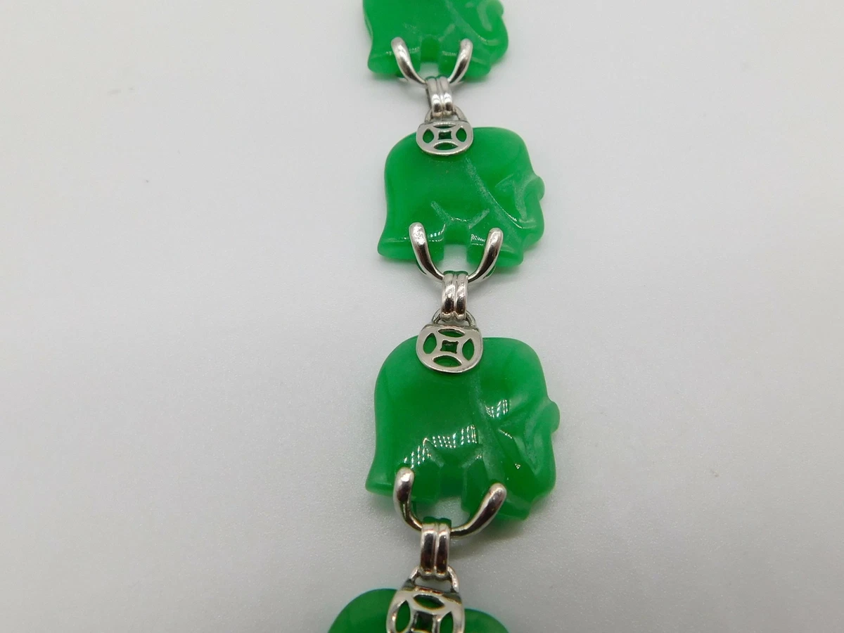 VINTAGE STERLING SILVER CARVED GREEN JADE STONE FIGURAL ELEPHANT BRACELET