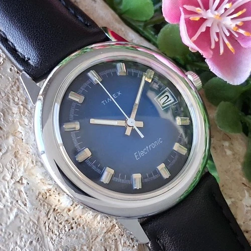 Serviced 1974 Timex Electronic Blue Dial Men's Vintage Watch New Crystal, Strap