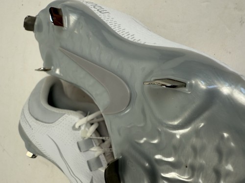 New NIKE Softball Cleats Women 8.5 HYPERDIAMOND 4 METAL CZ5920-100 WHITE/SILVER - Picture 9 of 13
