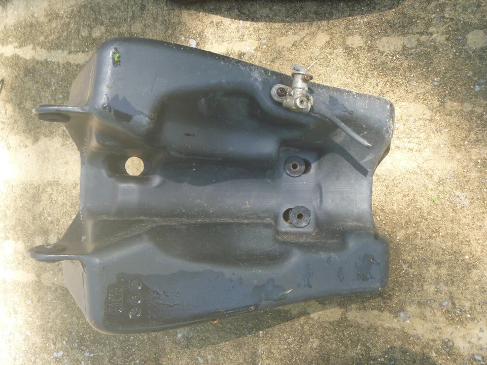 OEM Suzuki LT160 160 Yazaki Gas Fuel Tank w/ Cap and Fuel Valve Petcock - Image 2 of 2