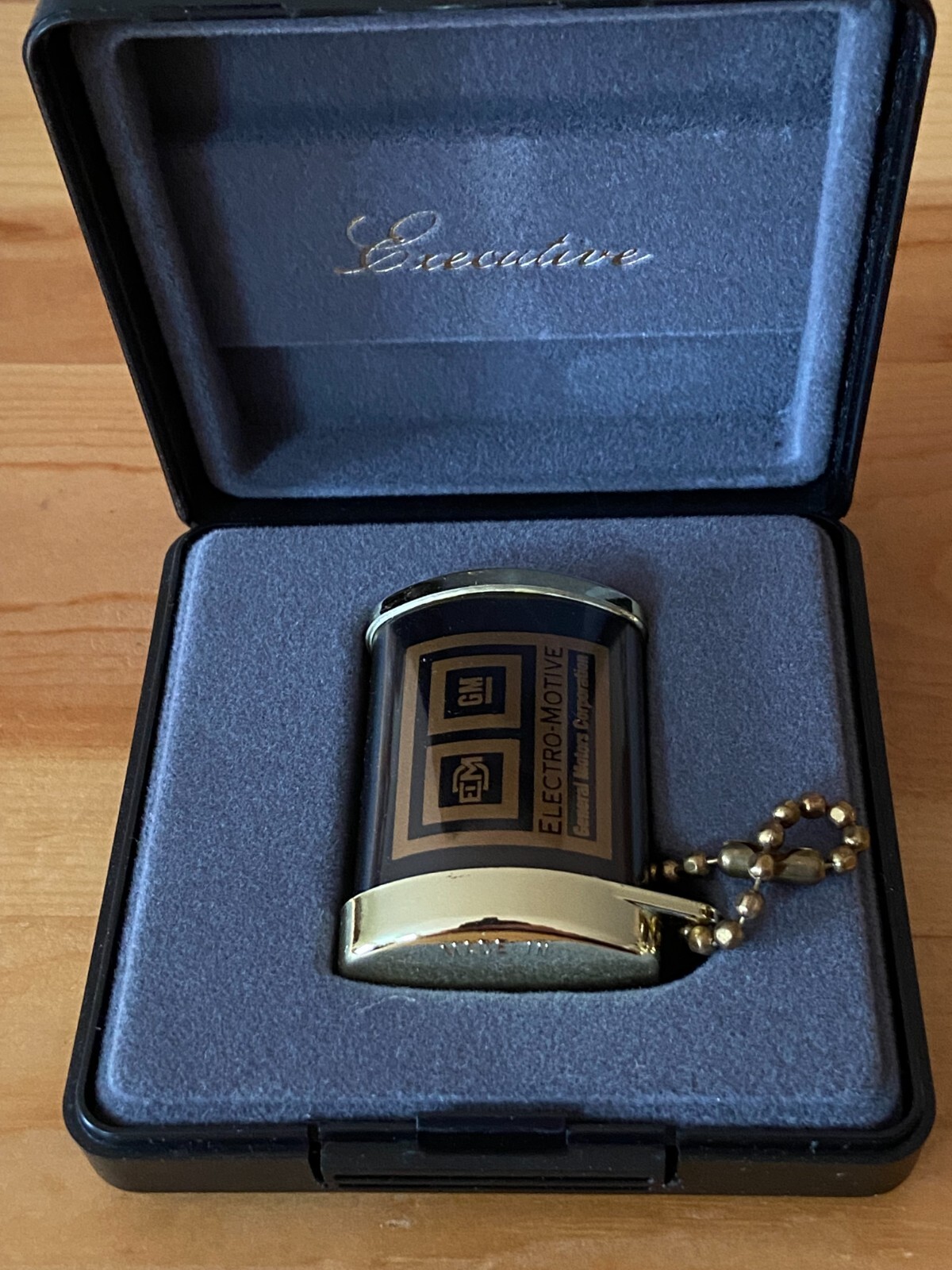 Picture 1 of 4