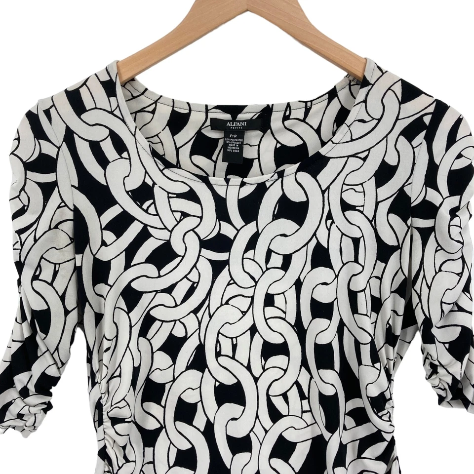 Alfani Women's White & Black Geo Print Half Sleeve Pullover Blouse Top Size PP - Image 4 of 4
