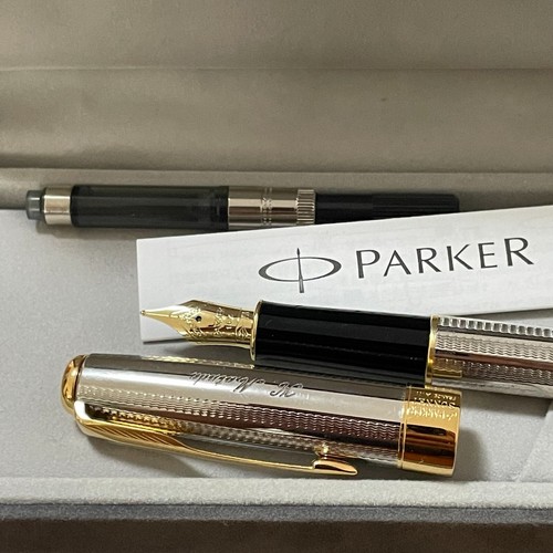 182 Parker Sonnet "Cascade Silver" Fountain Pen 18K Gold Nib Made in France - Picture 6 of 10