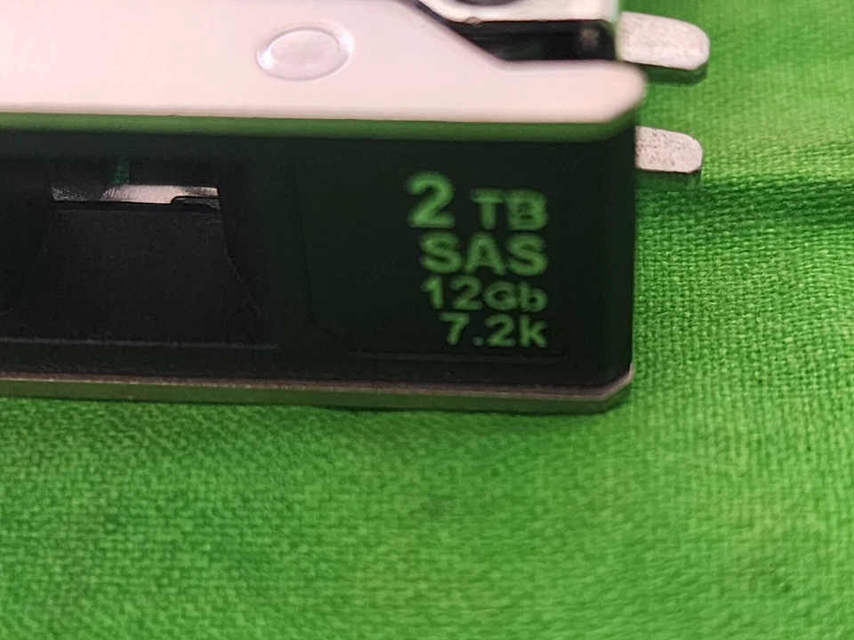 Dell 2TB 0TMVN7 7.2K RPM 12G 2.5" SAS ST2000NX0463 TMVN7 GEN14 Caddy DXD9H - Image 2 of 4