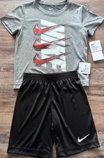 NWT Nike Little Boys 7 Black/Gray/Red/White Bog Logo Shorts Set