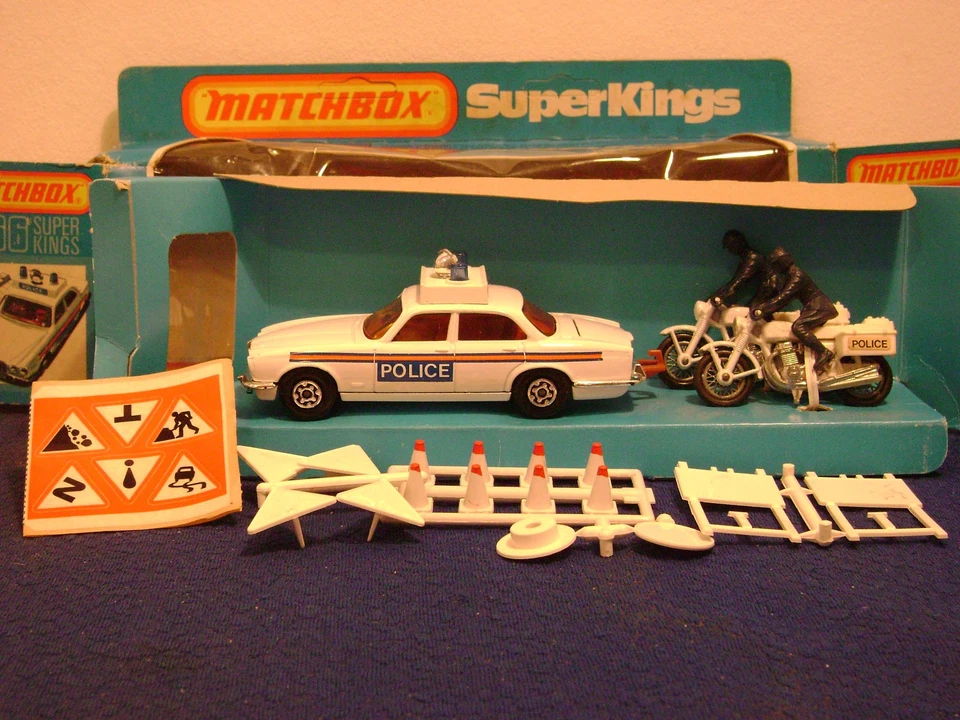 Matchbox Superkings  Jaguar XJ 12 Polizei Set   cod . K-66  scala 1: 35   selten - Bild 3 von 3