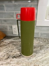 Botella de vacío termo verde vintage con taza y tapón 32 oz años 70