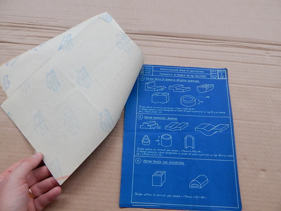 LOTTO FOGLI CON DISEGNI ED APPUNTI 1936 FIAT LAVORAZIONI MECCANICHE - Immagine 3 di 4