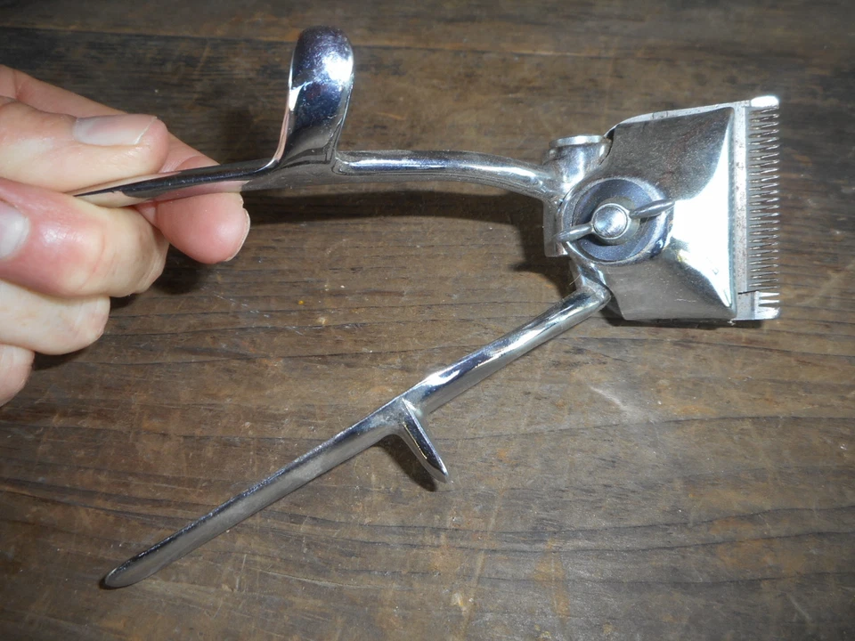 Razor Clippers Sears Roebuck Craftsman Beard Man Barber Shop Collectible  - Image 2 of 4