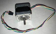 0.9&deg; 28oz-in 6-Wire 4.2&Omega; 0.95A 42mm Nema 17 VEXTA Stepping Motor PK243M-01AA