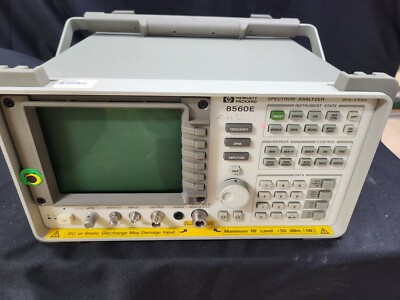 Agilent 8560E:  2.9GHz Spectrum Analyzer - Defected Unit. (1540)