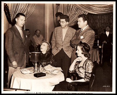 Unknow Actress + Unknow Actor from movie scene (1948)   Vintage Photo K 41
